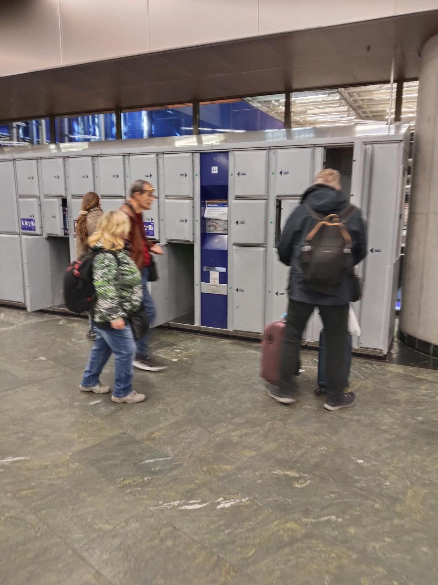 Albergue Favorit-rooms Direkt Metro-u1 Connection To Centralstation And City-center Viena